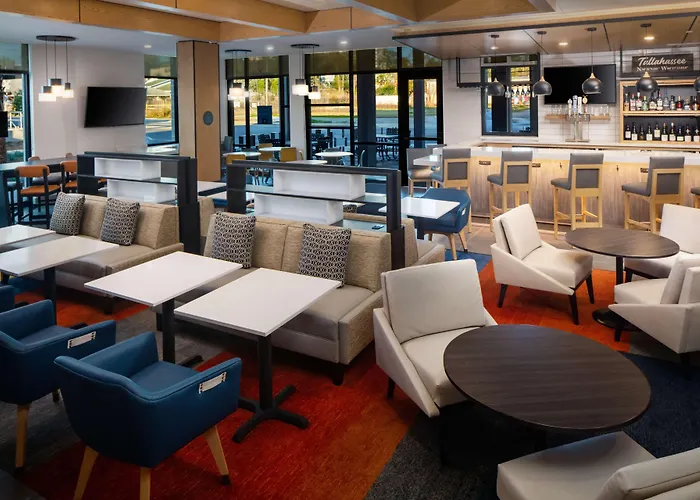 Hyatt House Capitol Hotel