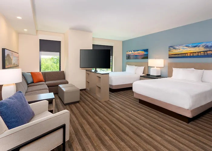 Hyatt House Capitol Hotel