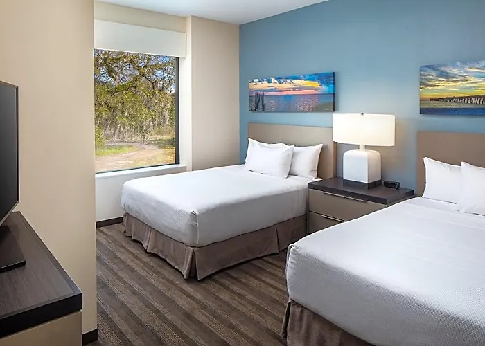 Hyatt House Capitol Hotel